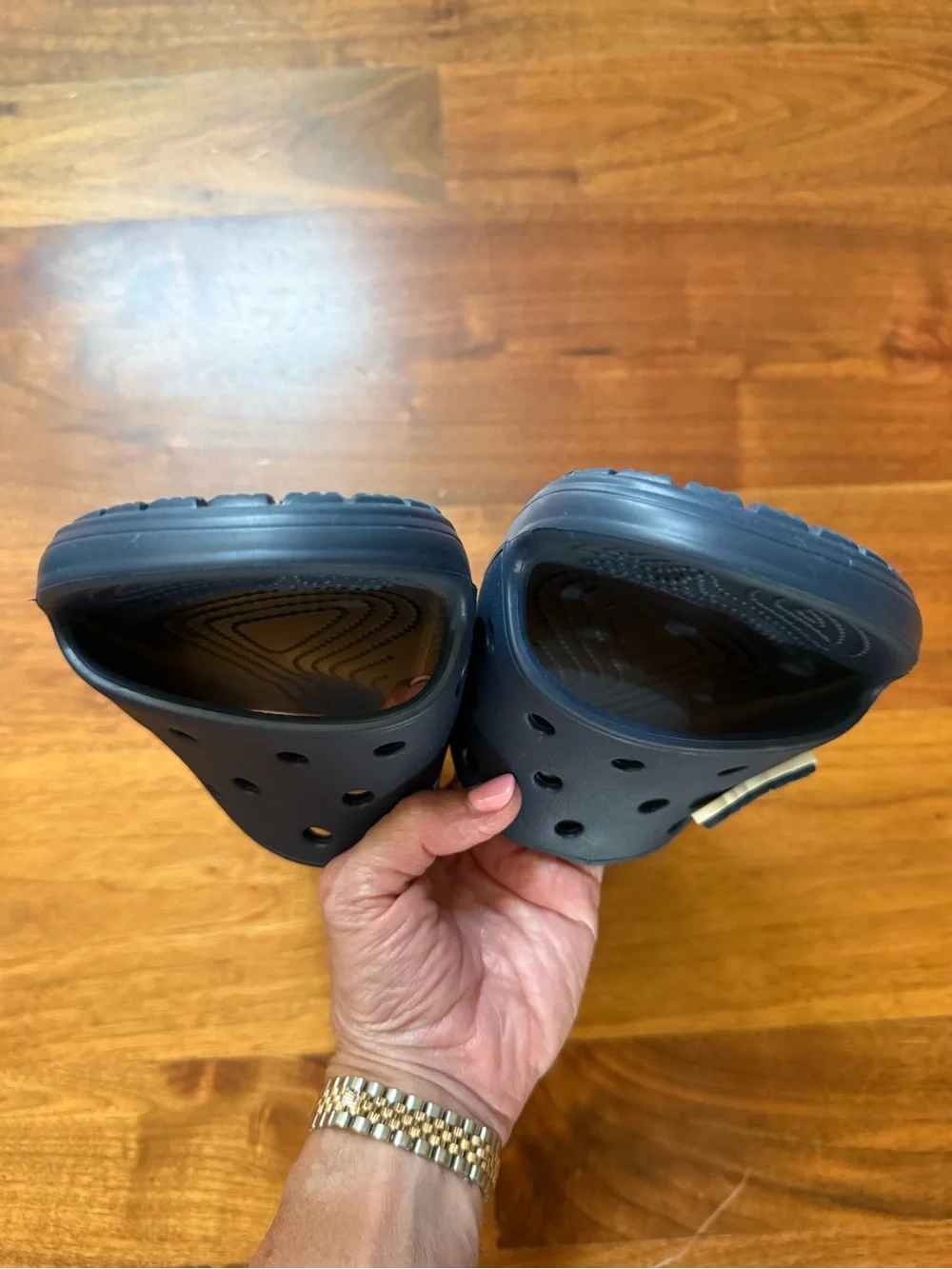 CROCS unisex saturday